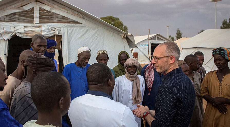  Members of the Carter Center team serving as the Independent Observer of Mali’s 2015 Peace Agreement visited Mopti, where people have fled their villages to escape the recent intercommunal violence. (Photo: The Carter Center/J. Hahn)