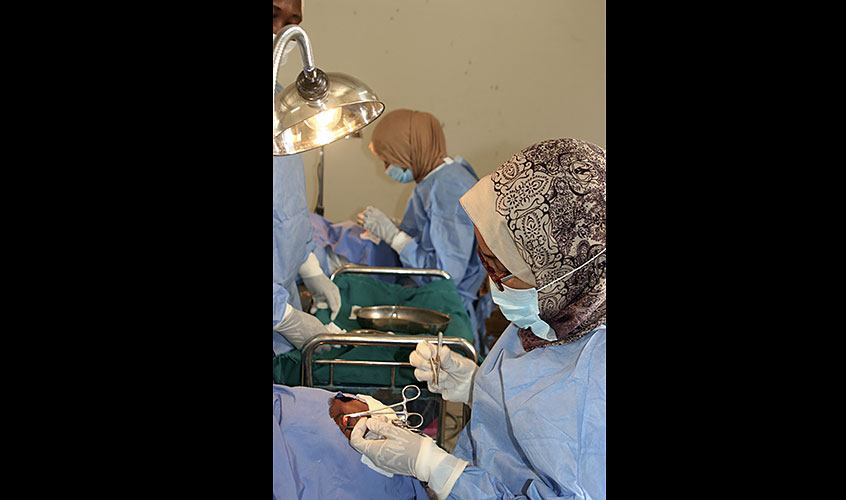 Omer, left, and Mustafa conduct trachomatous trichiasis surgeries at a clinic in Gedarif state, Sudan. (Photos: The Carter Center/ A. Sanders)